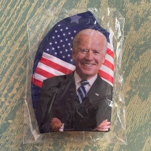 NWT Joe Biden Face Mask Collectible
